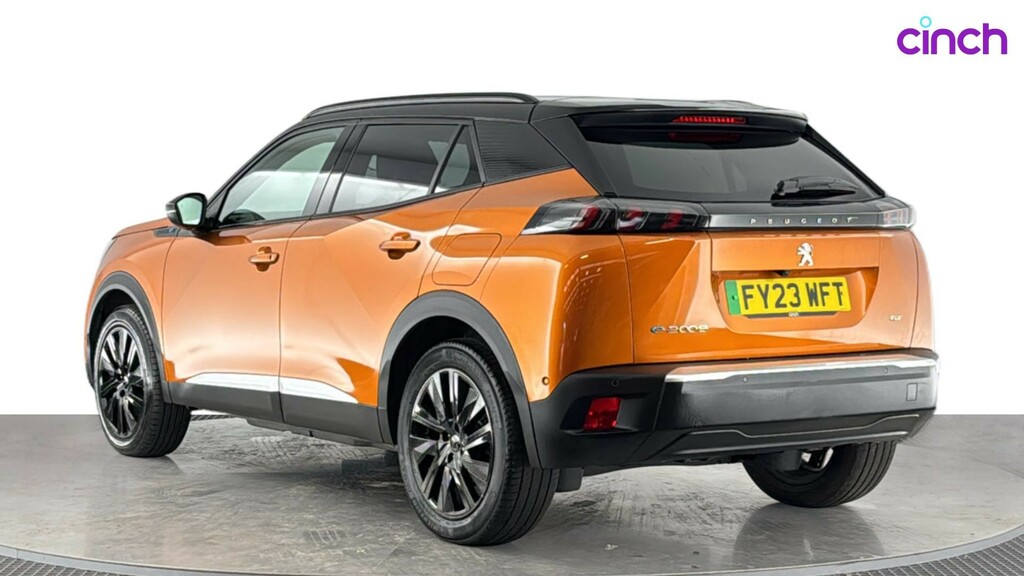 Peugeot e-2008 1.2 Puretech 130 Allure Premium Eat8 Orange #5