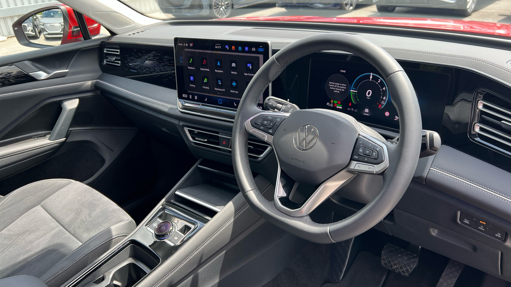 Volkswagen Tiguan Match Green #9