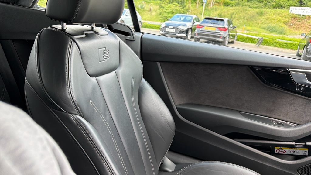 Audi A5 Cabriolet 2.0 Tfsi S Line Convertible M Black #52