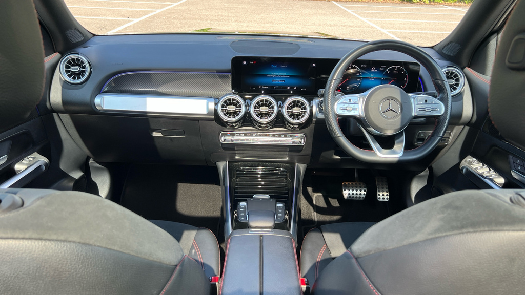 Mercedes-Benz GLB Class Glb 200 Amg Line Executive 7G-tronic Black #13