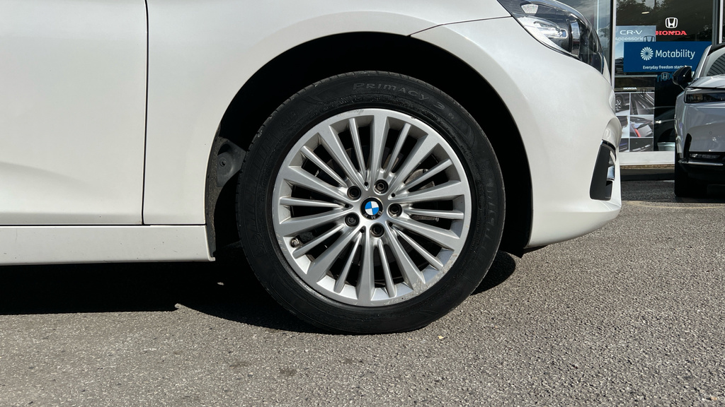 BMW 2 Series Gran Tourer 218I Se Brown #24