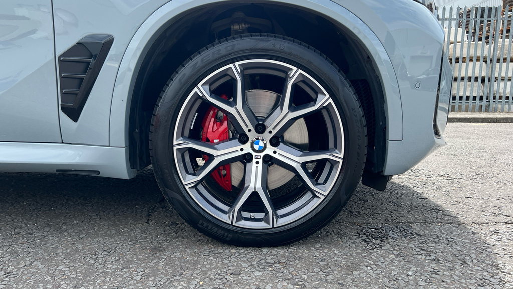 BMW X5 M M Competition Purple #19