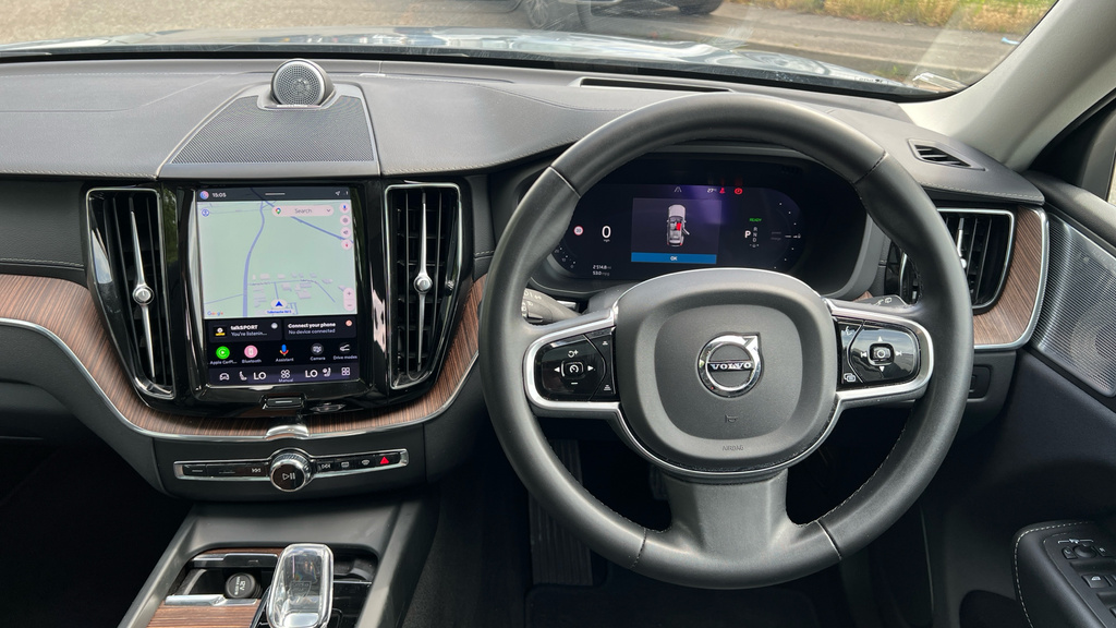 Volvo XC60 2.0 B4d Plus Dark Awd Geartronic Grey #25