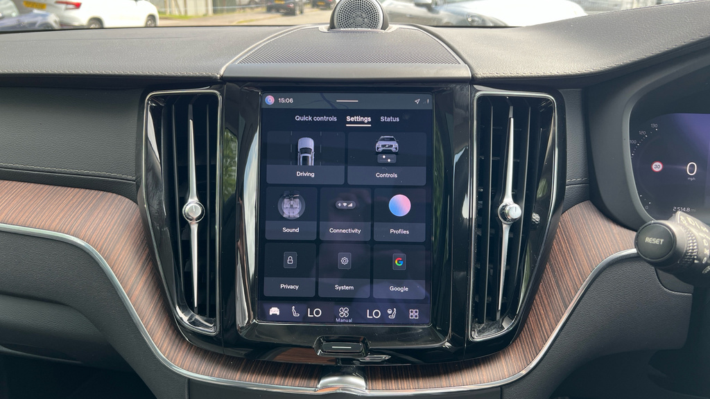 Volvo XC60 2.0 B4d Plus Dark Awd Geartronic Grey #26