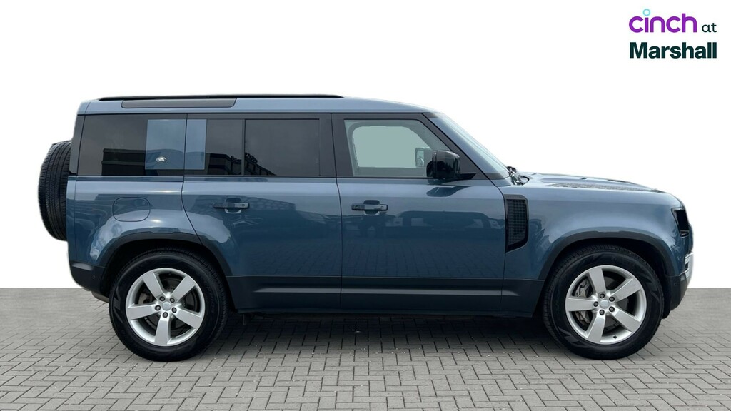 Land Rover Defender 3.0 Se 246 Bhp Green #2