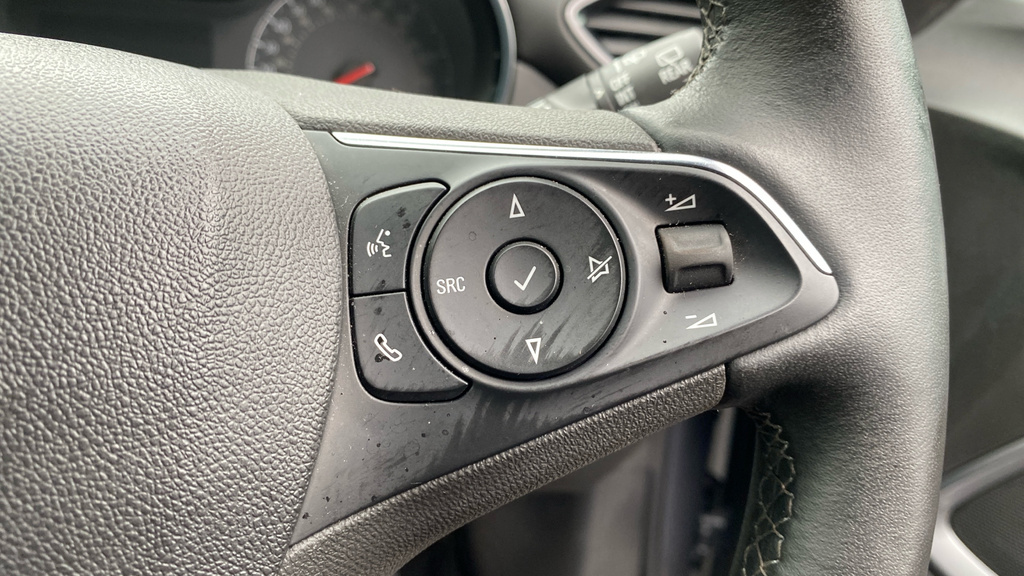 Vauxhall Crossland Ultimate Grey #16