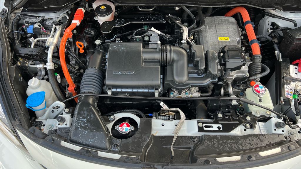 Honda Jazz 1.5 I-mmd Hybrid Elegance Ecvt White #16