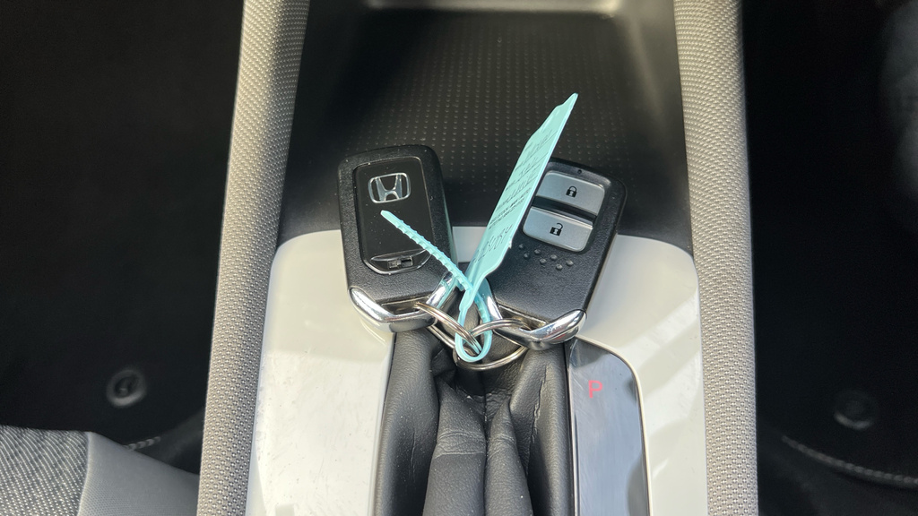 Honda Jazz 1.5 I-mmd Hybrid Elegance Ecvt White #38