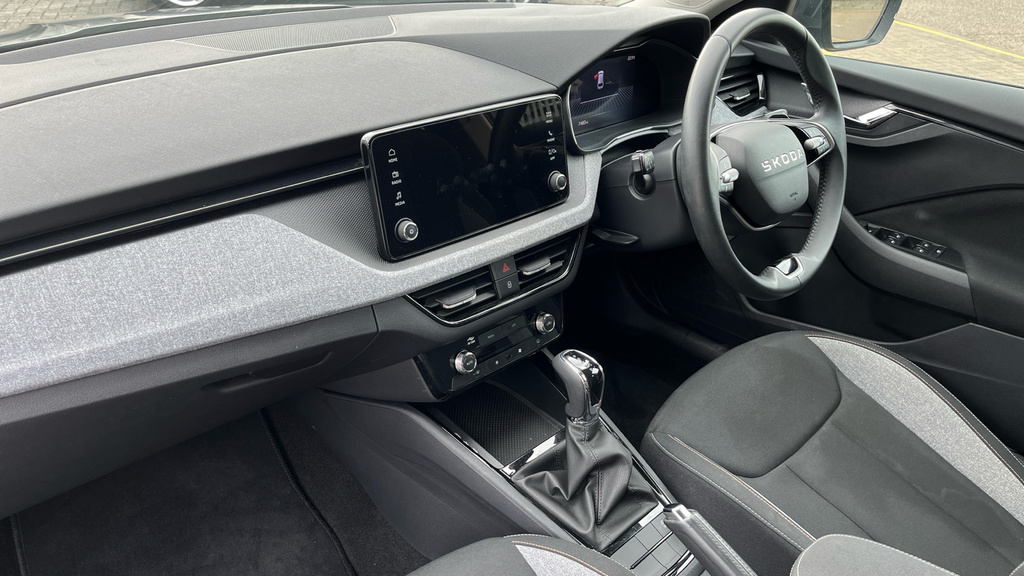 Skoda Scala 1.0 Tsi 116 Se Edition Dsg White #12