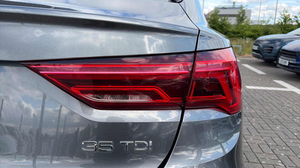 Audi Q3 35 Tfsi Vorsprung S Tronic Grey #37