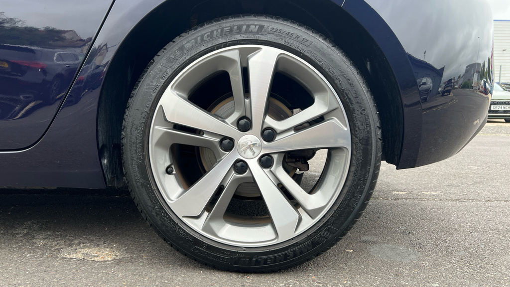 Peugeot 308 1.2 Puretech 130 Tech Edition Eat8 Blue #25