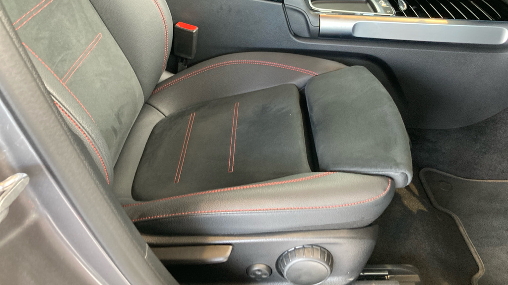 Mercedes-Benz EQB Sport Blue #39