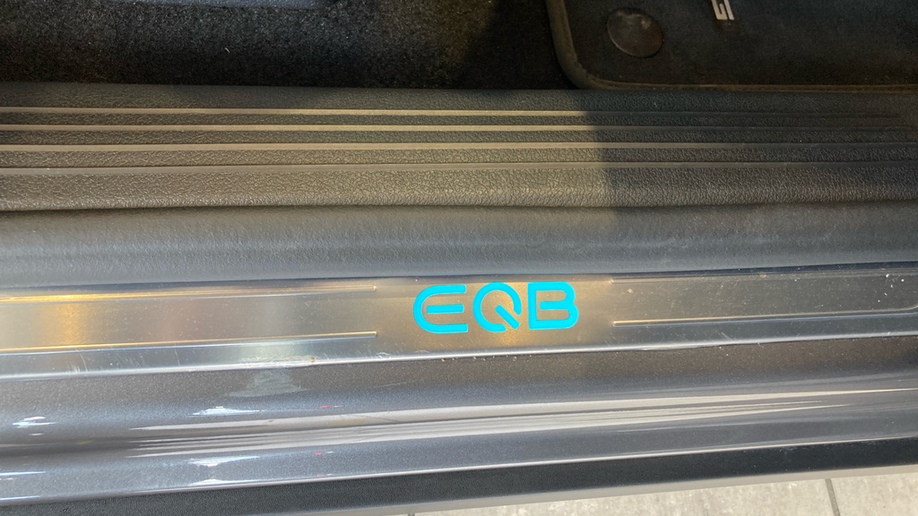Mercedes-Benz EQB Sport Blue #44