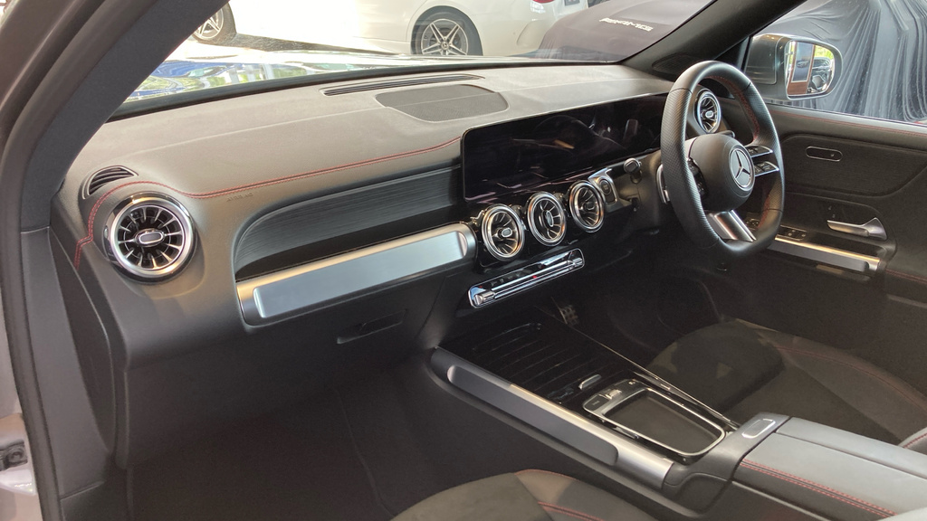 Mercedes-Benz EQB Sport Blue #10