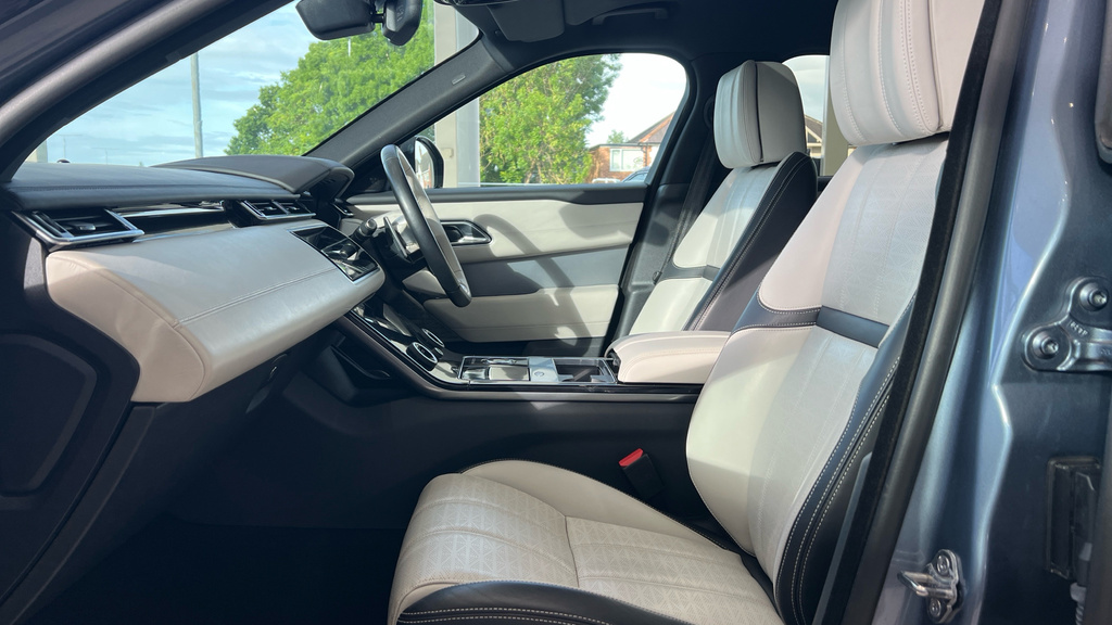 Land Rover Range Rover Velar 2.0 D240 R-dynamic Hse Blue #19