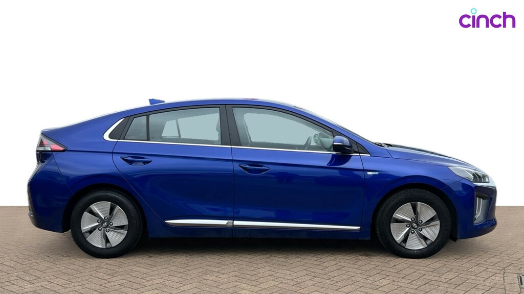 Hyundai Ioniq Hatchback White #2