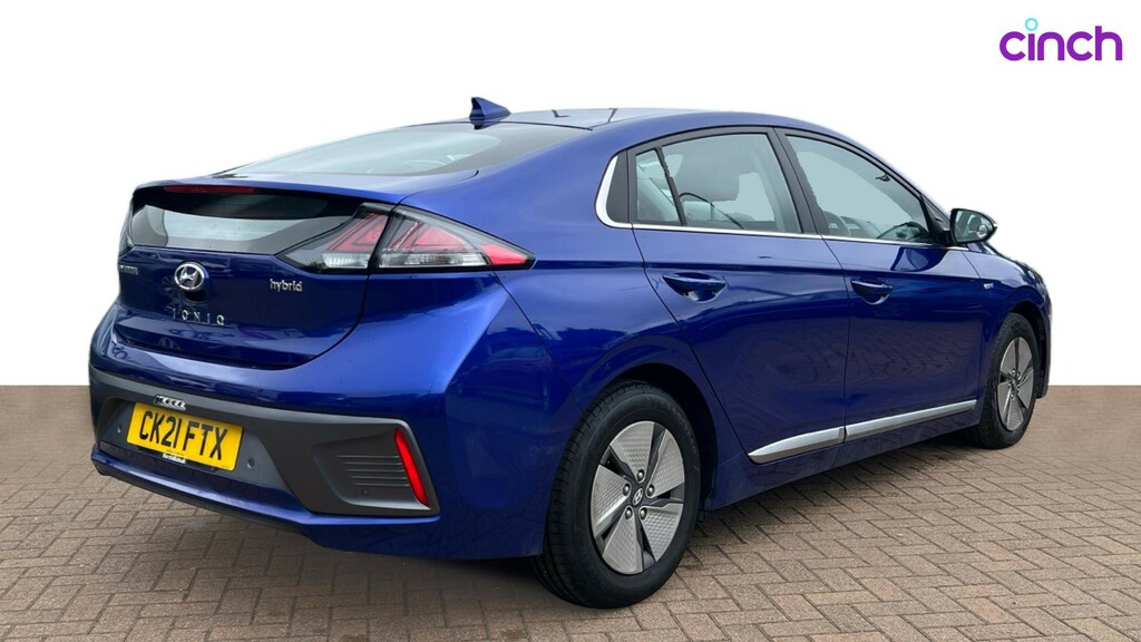 Hyundai Ioniq Hatchback White #3