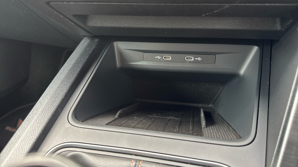 Cupra Leon 1.5 Etsi V1 Design Edition Dsg Grey #37