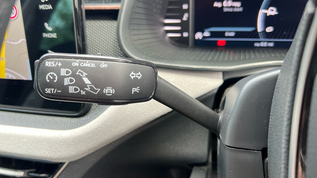 Skoda Kamiq 1.5 Tsi Se Dsg Silver #34