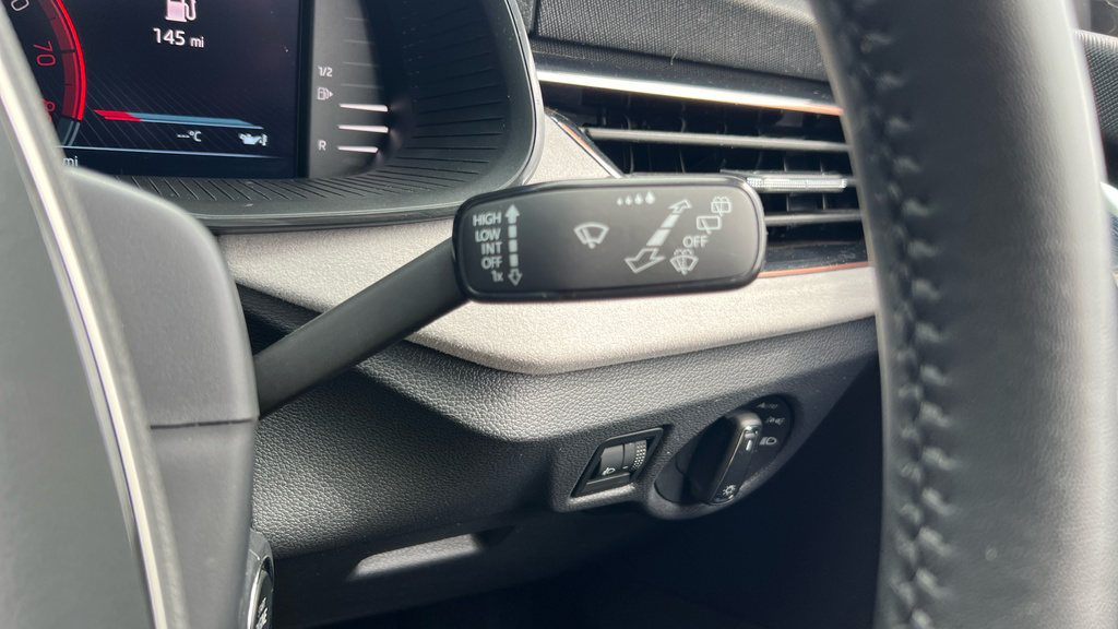 Skoda Kamiq 1.5 Tsi Se Dsg Silver #35