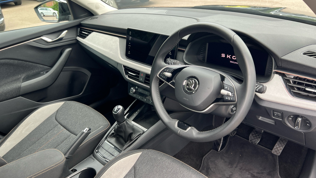 Skoda Kamiq 1.5 Tsi Se Dsg Silver #10