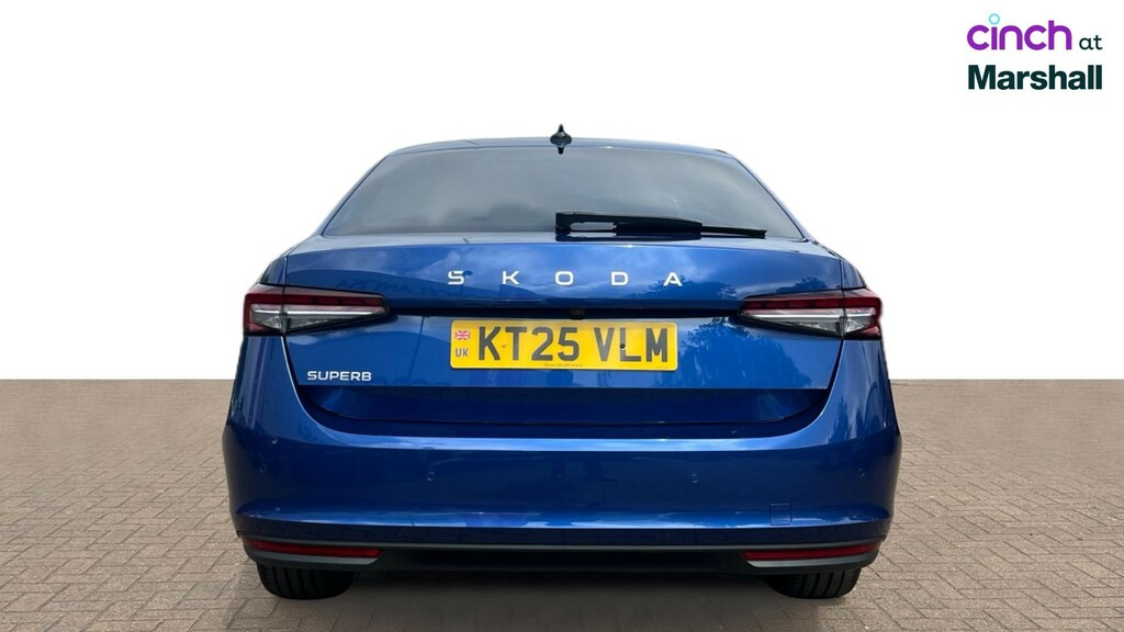 Skoda Superb 2.0 Tdi Se L Dsg Silver #4