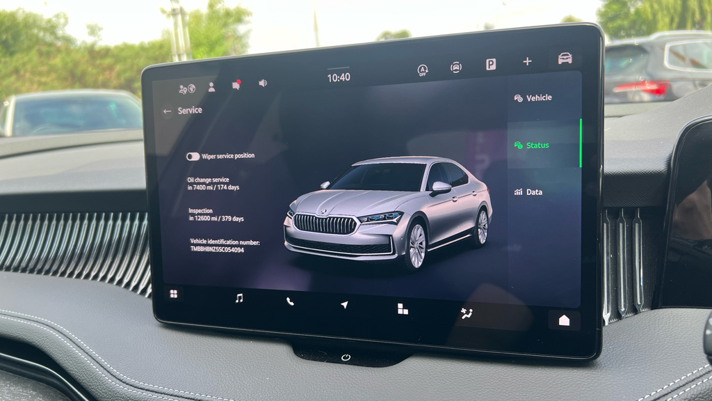 Skoda Superb 2.0 Tdi Se L Dsg Silver #22