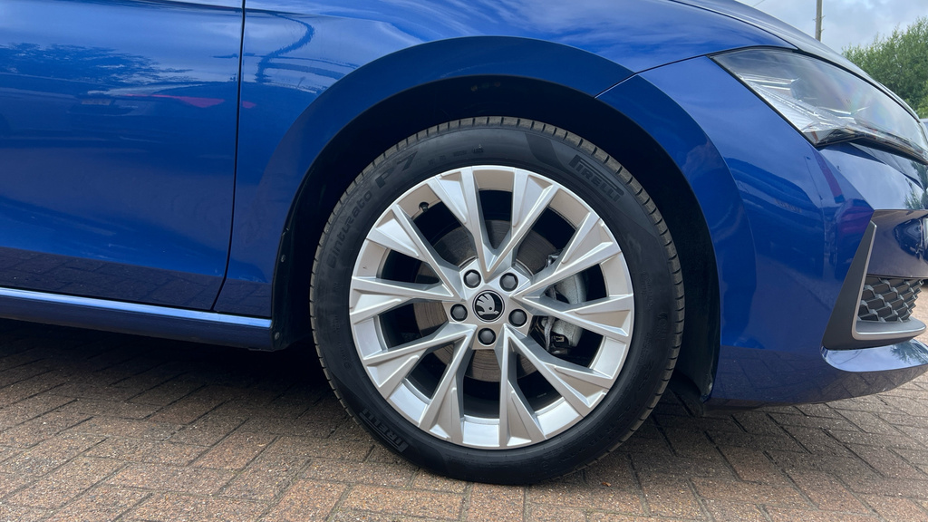 Skoda Superb 2.0 Tdi Se L Dsg Silver #17