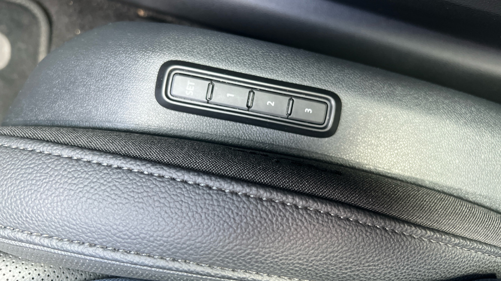 Skoda Superb 2.0 Tdi Se L Dsg Silver #36