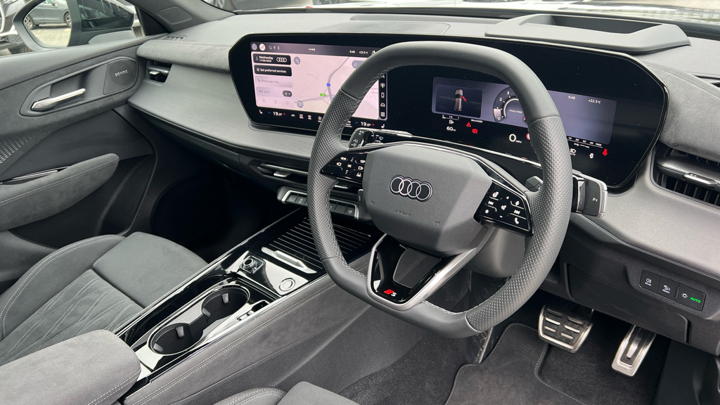 Audi Q3 Audi Q3 S Line 35 Tfsi 150 Ps 6-Speed Black #9
