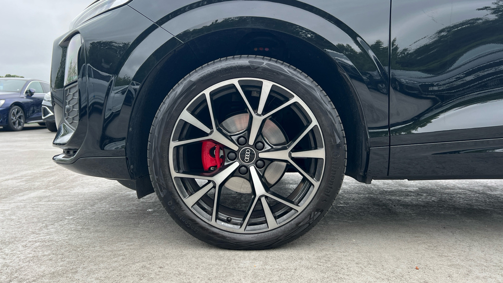 Audi Q3 Audi Q3 S Line 35 Tfsi 150 Ps 6-Speed Black #23