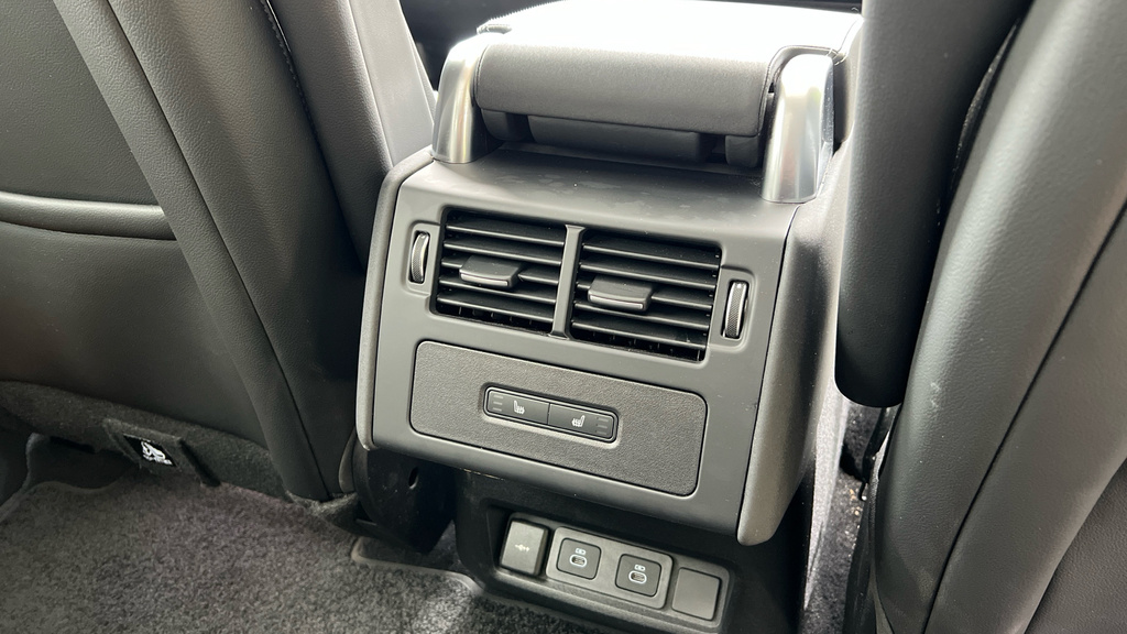 Land Rover Discovery 3.0 D350 35Th Edition Black #29