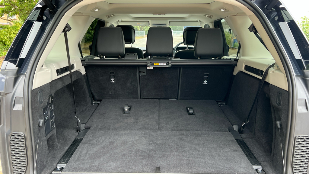Land Rover Discovery 3.0 D350 35Th Edition Black #14