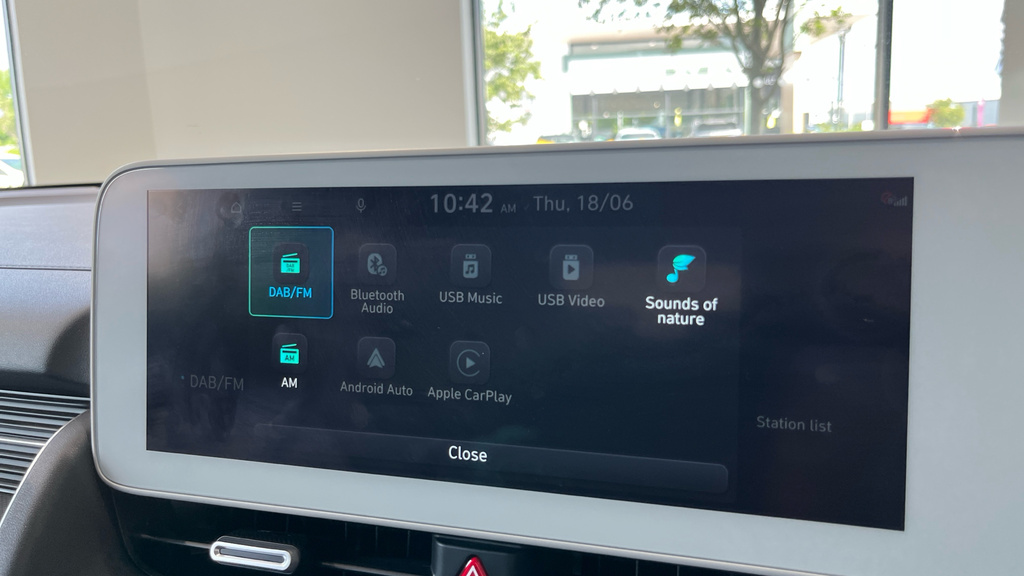 Hyundai Ioniq 5 Hatchback Gold #21