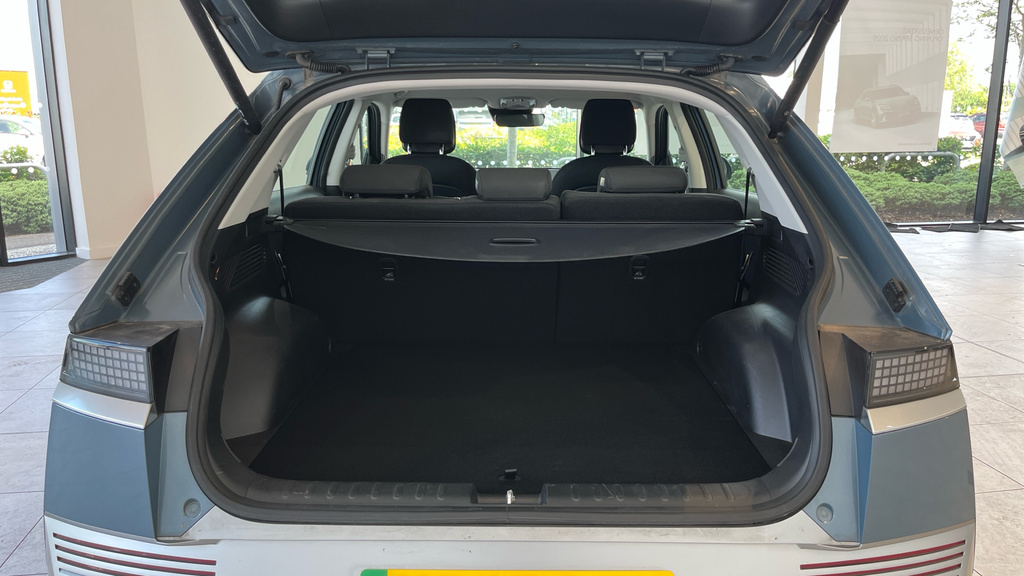 Hyundai Ioniq 5 Hatchback Gold #32
