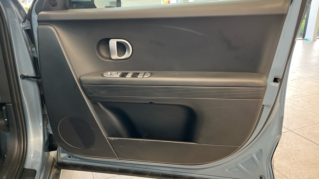 Hyundai Ioniq 5 Hatchback Gold #45