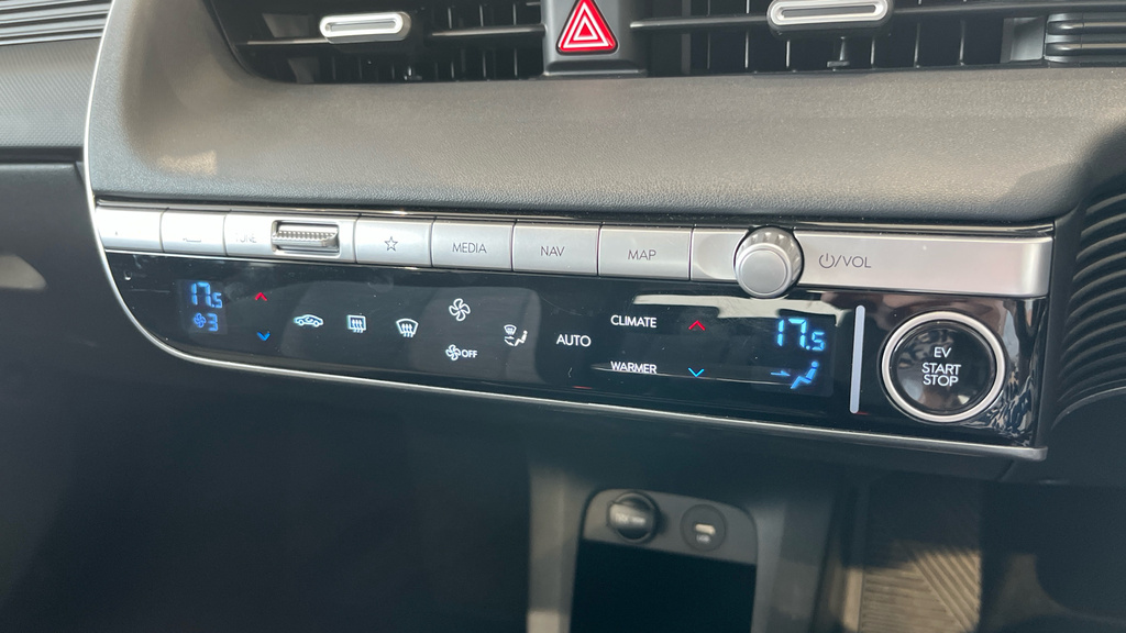 Hyundai Ioniq 5 Hatchback Gold #27