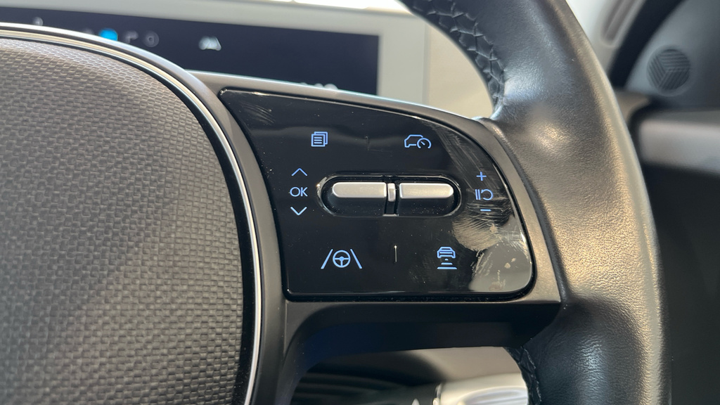 Hyundai Ioniq 5 Hatchback Gold #18