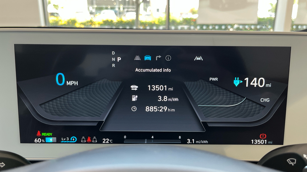 Hyundai Ioniq 5 Hatchback Gold #19