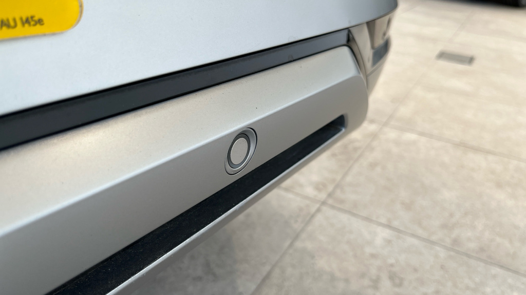 Hyundai Ioniq 5 Hatchback Gold #9