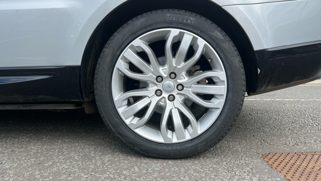 Land Rover Range Rover Sport D300 Hse Dynamic Red #17