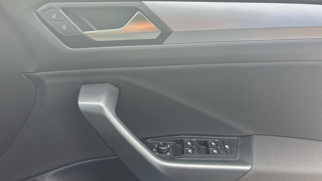 Volkswagen T-Roc Match Silver #32