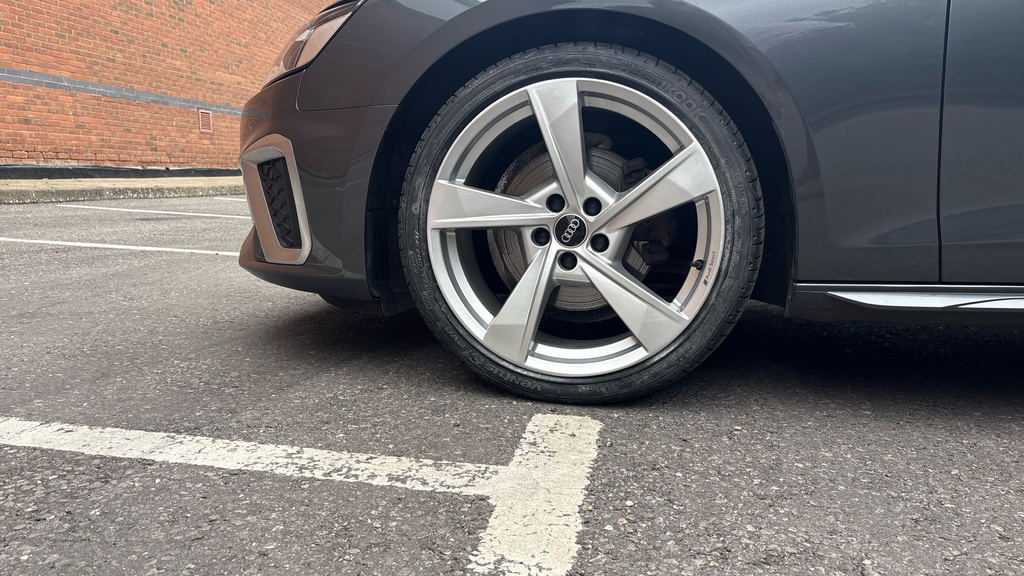 Audi A4 Avant 35 Tfsi Black Edition S Tronic Grey #18