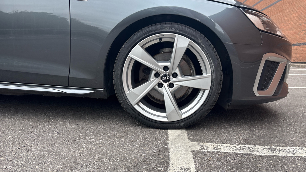 Audi A4 Avant 35 Tfsi Black Edition S Tronic Grey #17
