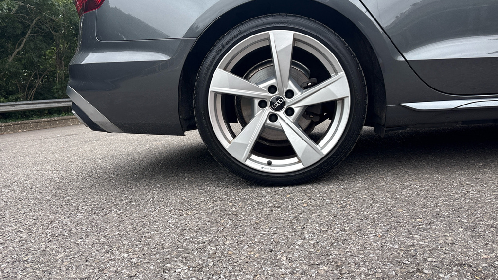 Audi A4 Avant 35 Tfsi Black Edition S Tronic Grey #20