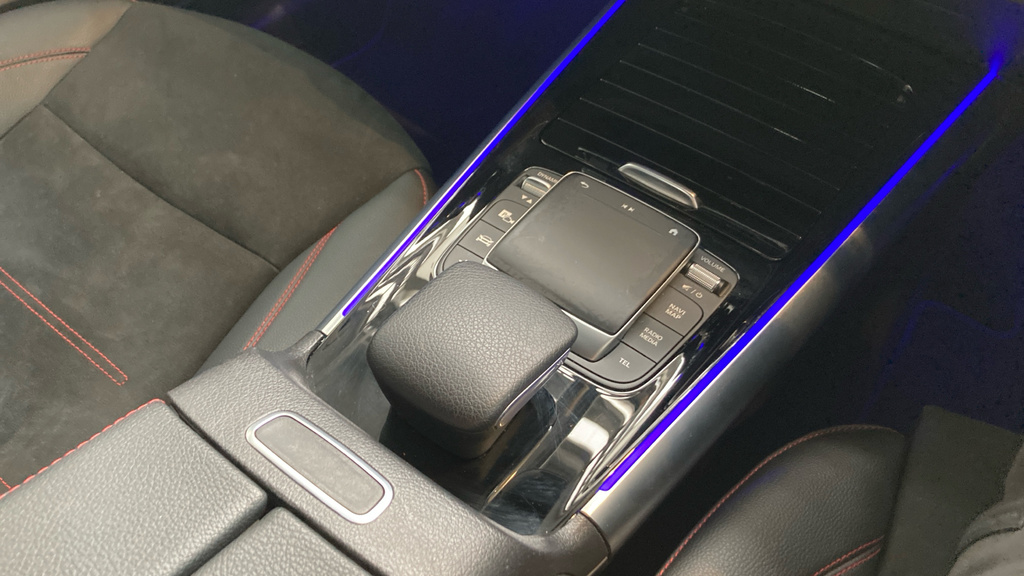 Mercedes-Benz EQA Eqa 250 140Kw Amg Line 66.5Kwh Blue #40