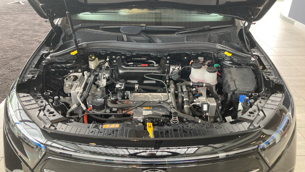 Mercedes-Benz EQA Eqa 250 140Kw Amg Line 66.5Kwh Blue #16