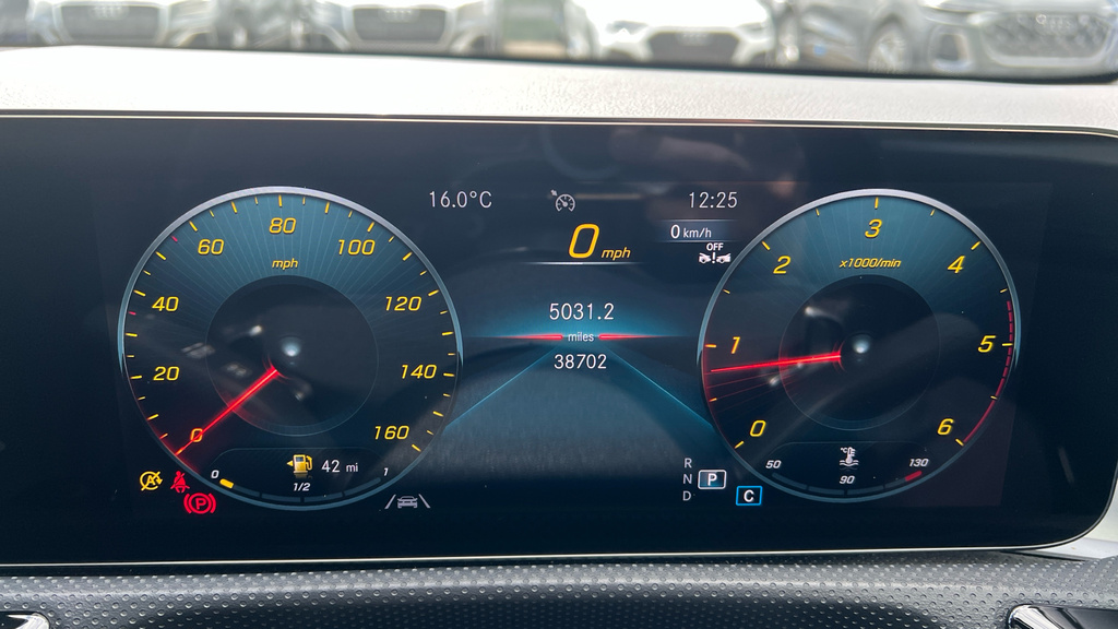 Mercedes-Benz CLA Class Cla 200 Amg Line Premium White #18