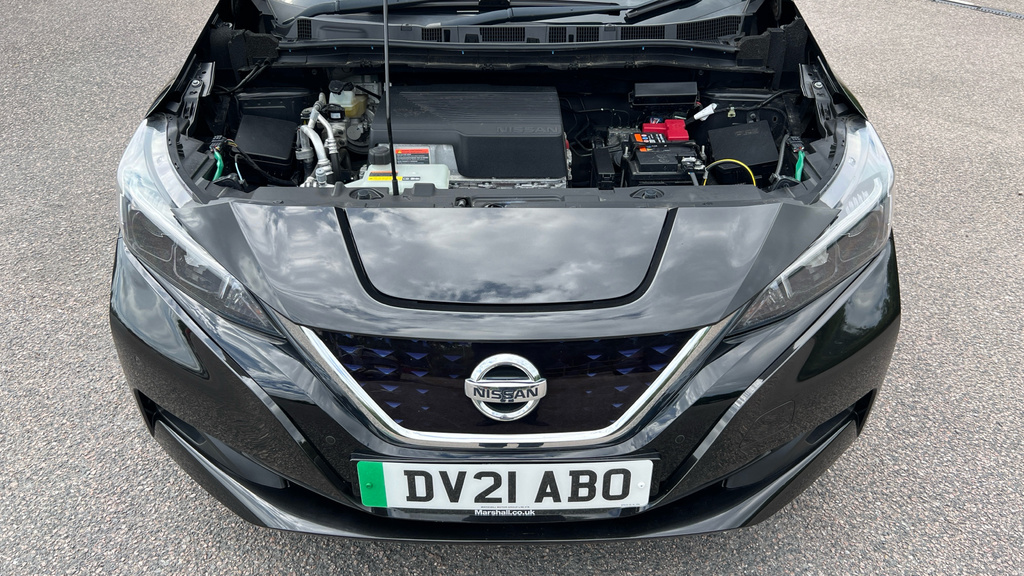 Nissan Leaf 160Kw E N-connecta 62Kwh Grey #38