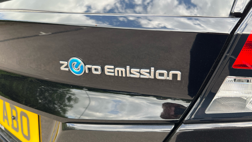 Nissan Leaf 160Kw E N-connecta 62Kwh Grey #53